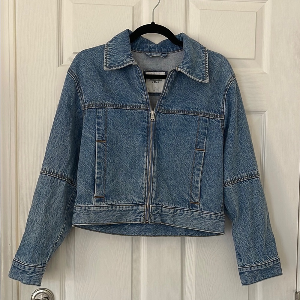 Abercrombie Blue Denim Zipper Cropped Jacket